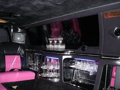 Pink Lincoln Millennium limousine hire